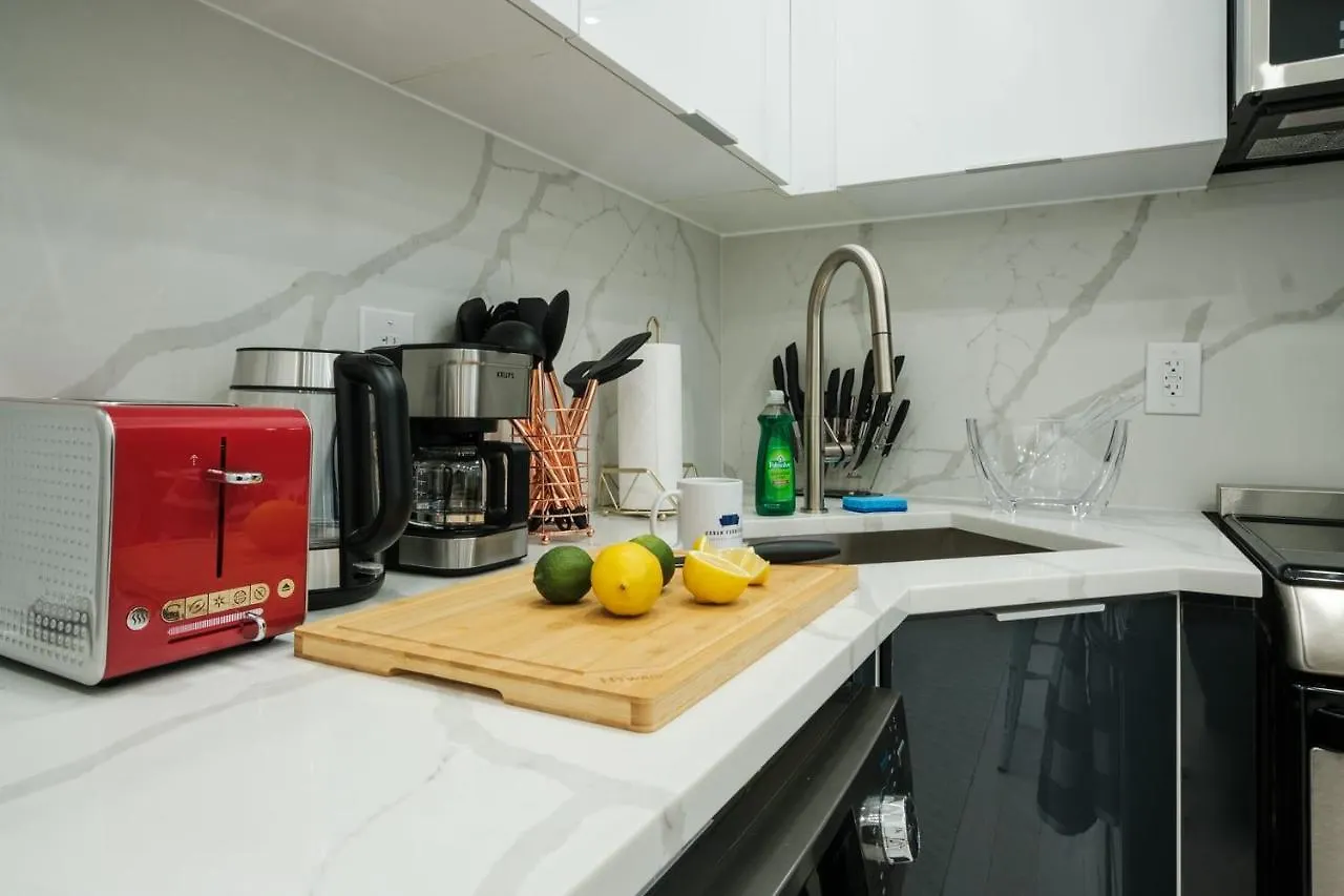317-4B New 1 Bedroom Prime Upper East Wd Walk 2 C Park نيو يورك الولايات المتحدة الأمريكية