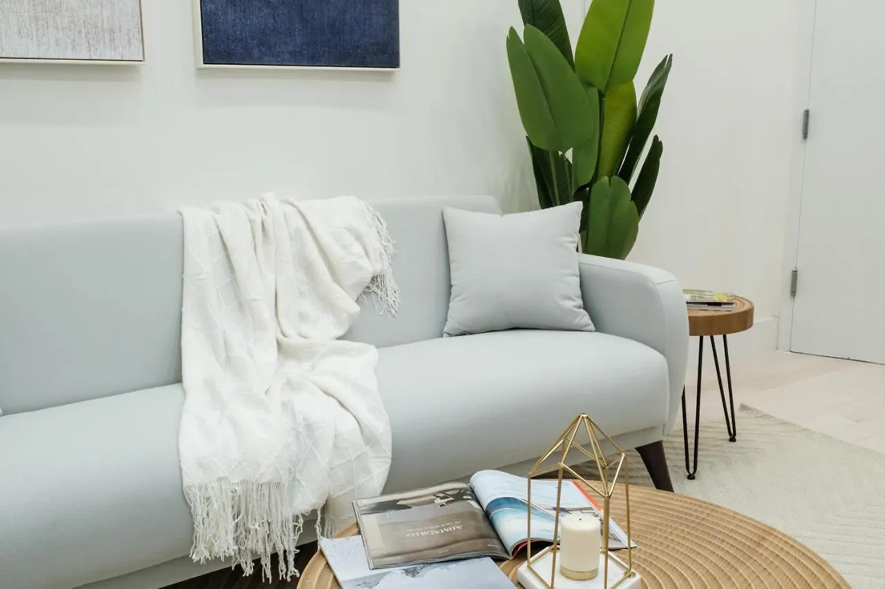 317-4B New 1 Bedroom Prime Upper East Wd Walk 2 C Park New York